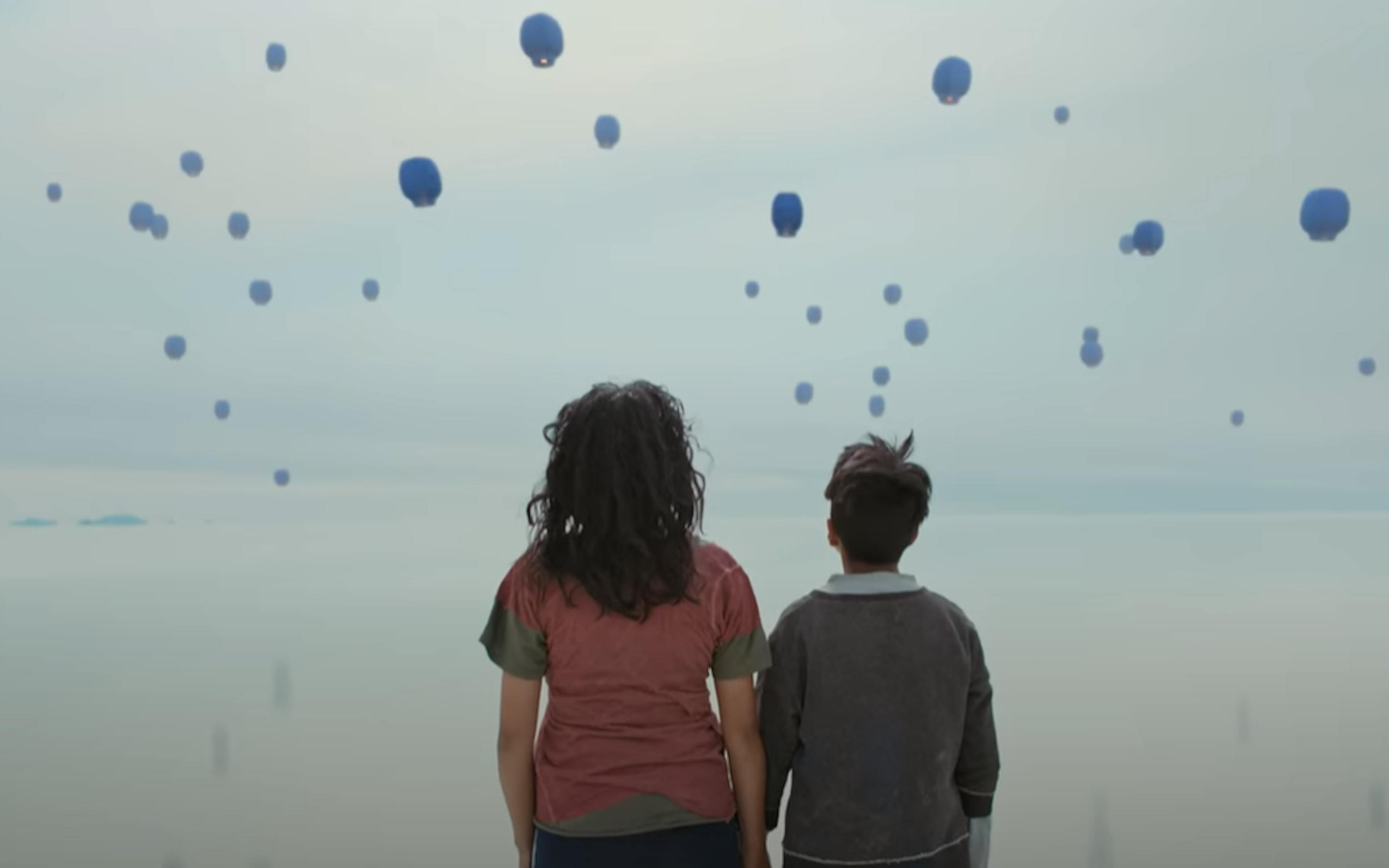 Music Cinema Club : Sandór Waïss présente l'onirique « Broken Blue » 1 0fb153d7 c5c0 46f7 b2ed 3fd066e99be8 sandor
