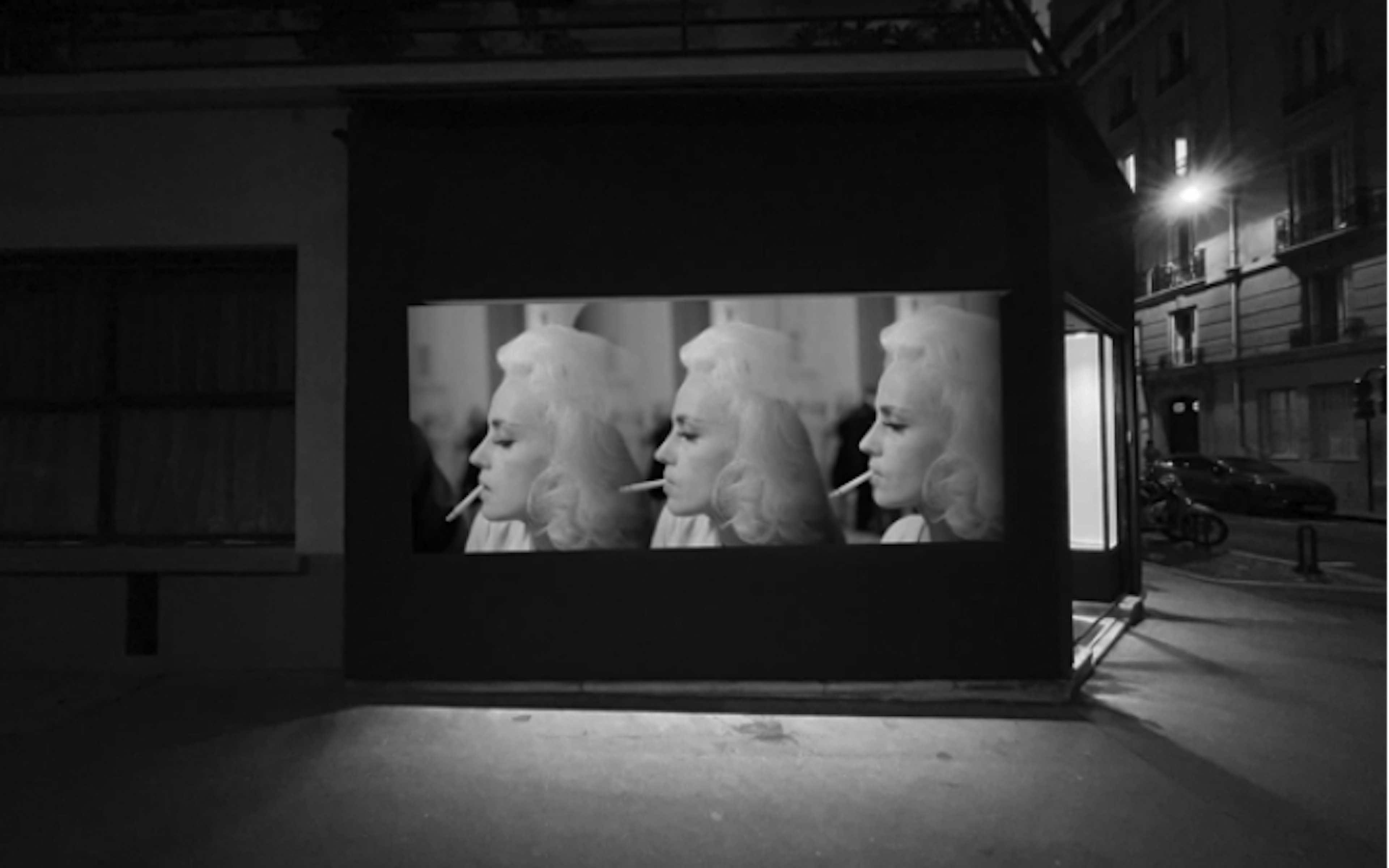 Repérée : "Extérieur Nuit", une installation filmique dédiée à Jacques Demy 1 136ea33b 73be 4929 b310 a07a59f8010e proj
