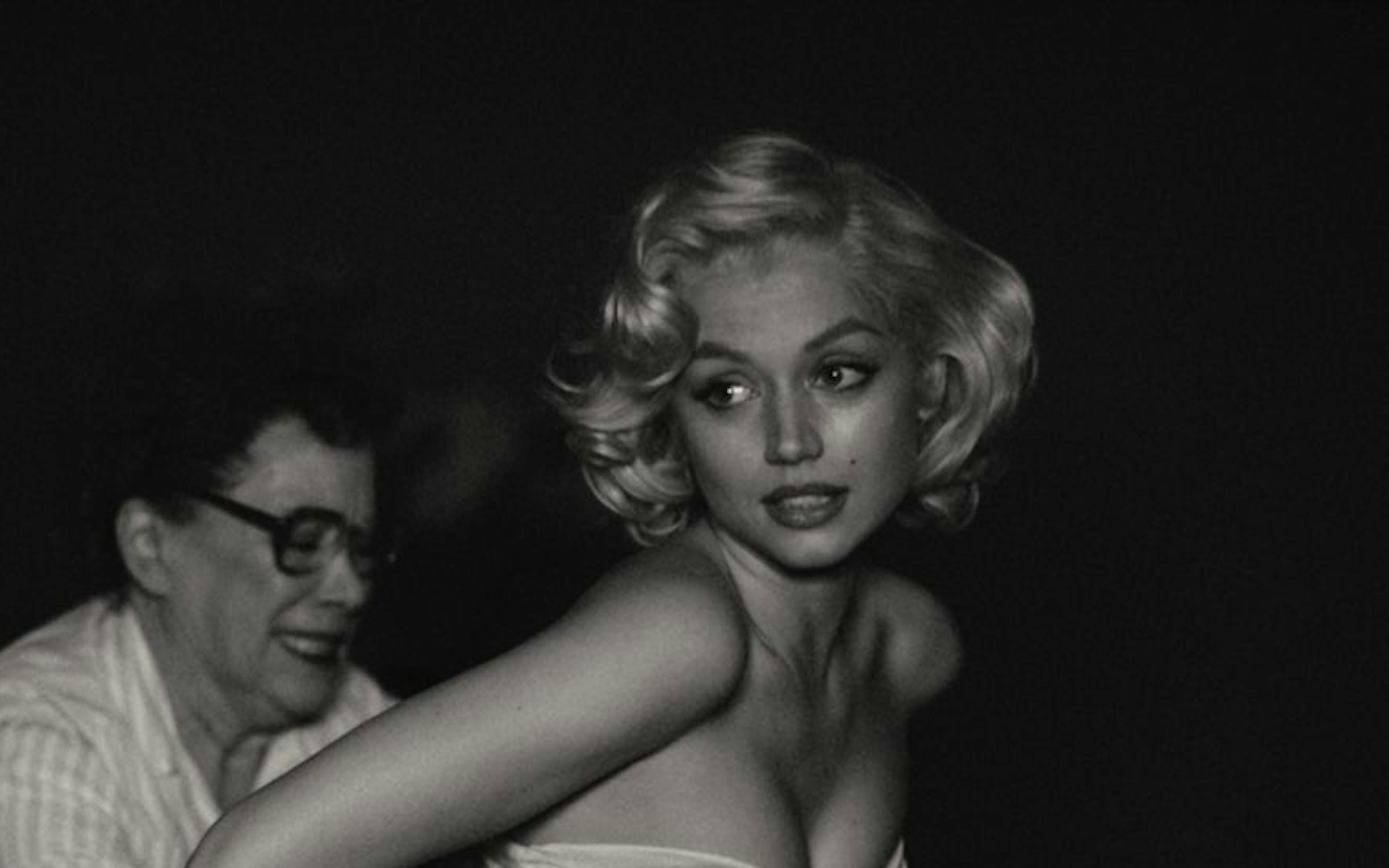 On a les premières images de « Blonde », avec Ana de Armas dans la peau de Marilyn Monroe 1 187f091b bab0 467e 90ff 8980bd570f5c blone