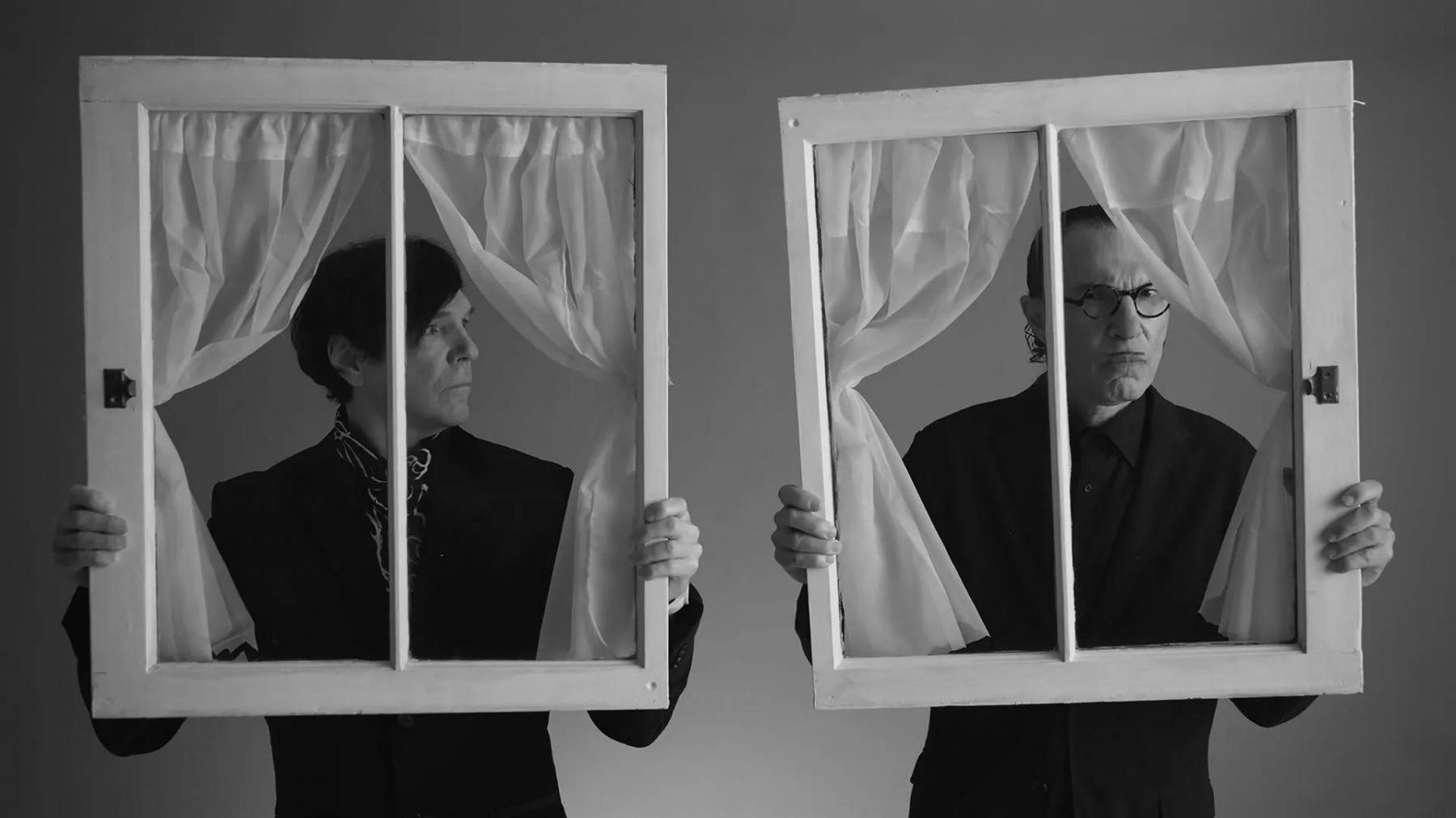 « The Sparks Brothers » : le monde bariolé des frères Mael 1 4770229b 932c 4a1e b20f 398c58f7bbbe sparks