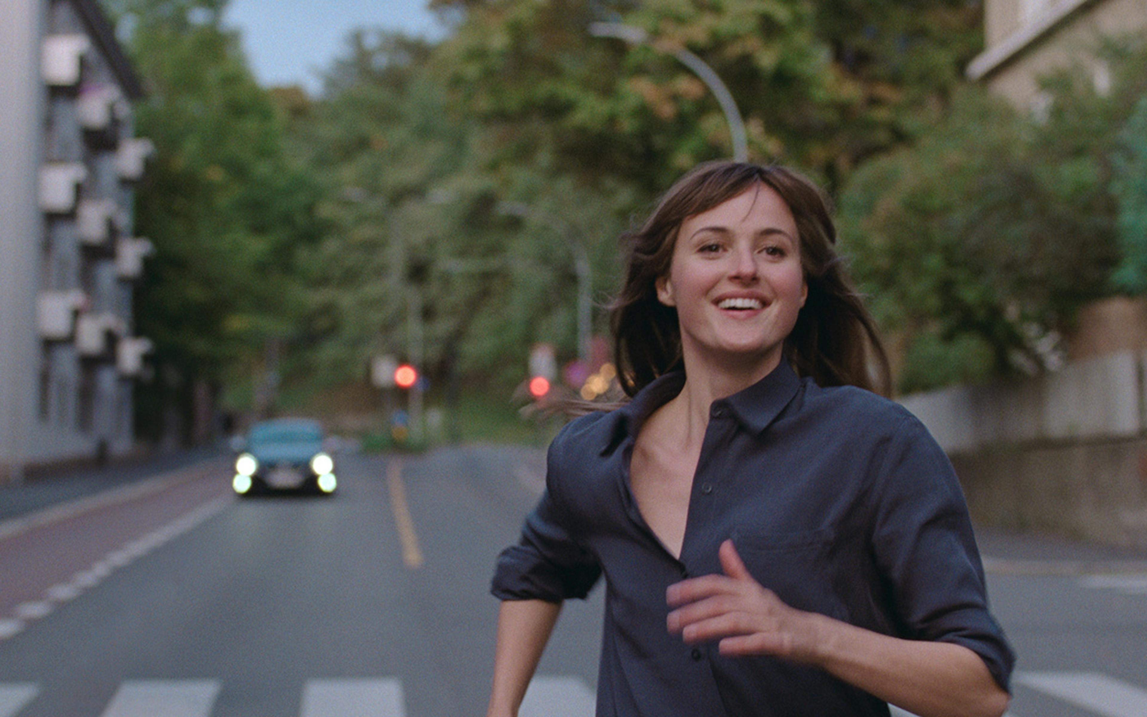 "Julie en 12 chapitres" de Joachim Trier : ce qu'en pensent les critiques sur Twitter 1 7ccaa821 91fa 4e20 9c6d 4a0537739db9 julieen12chapitres