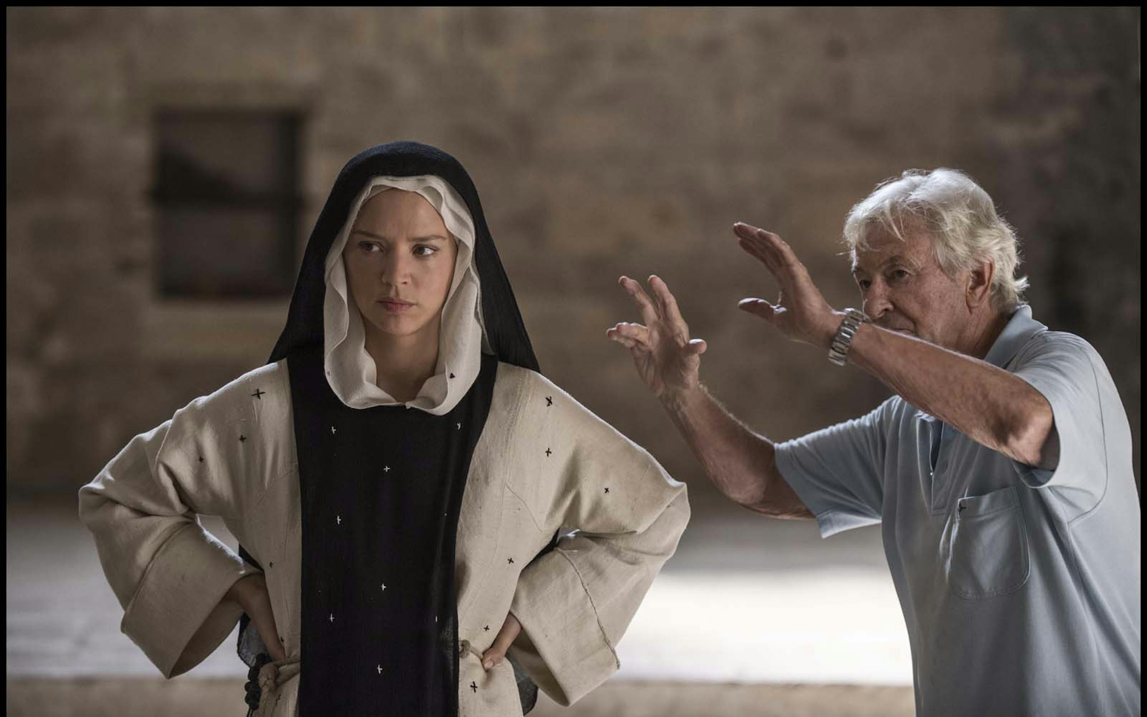 Paul Verhoeven tease son prochain long-métrage « Young Sinner » 1 b0aba6c0 ba97 4ed8 a8ad 82503f0f1009 paulverhoeven