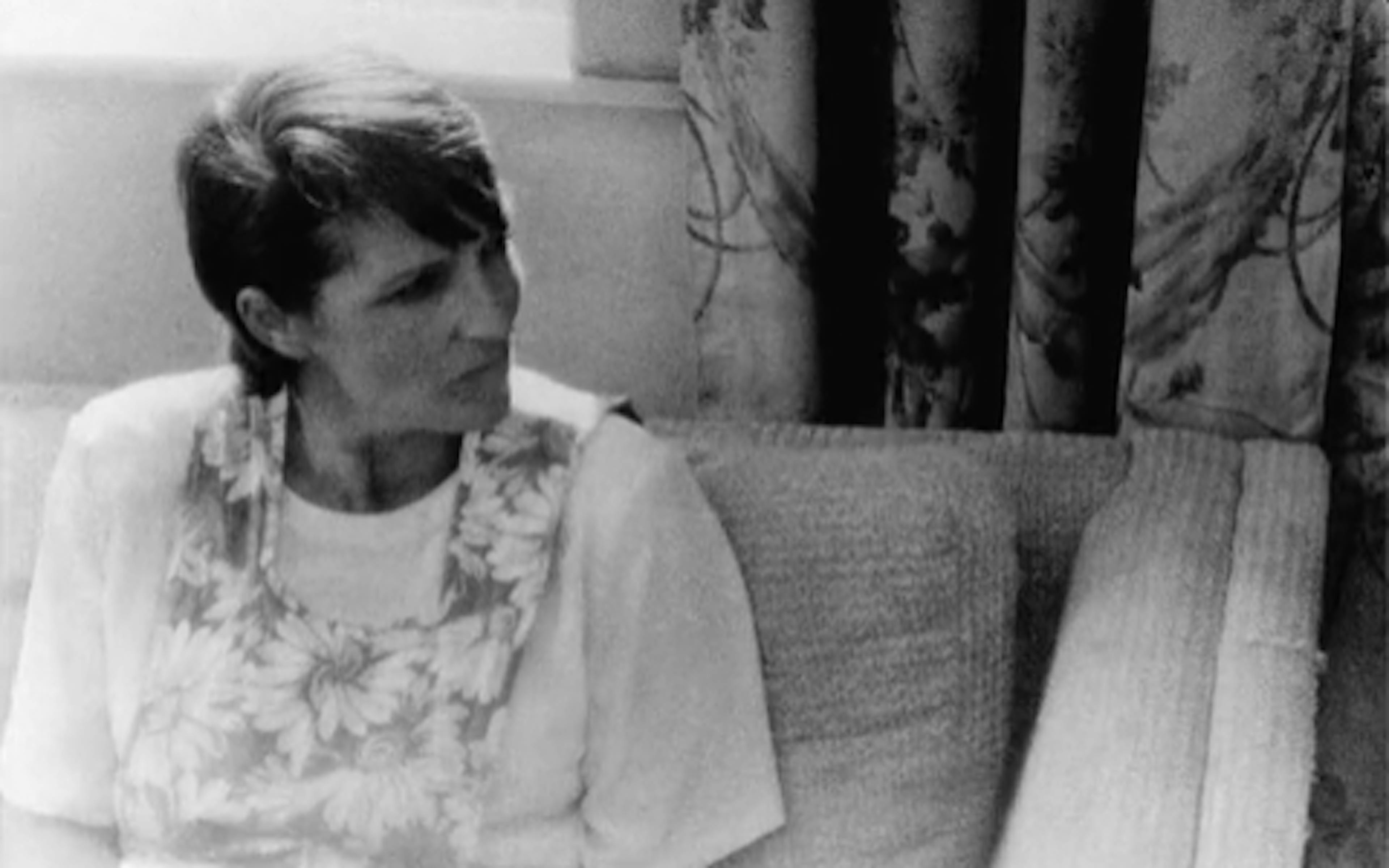 Le court-métrage du goûter : « Lumière et Compagnie » de David Lynch 1 mji0mzqwmjutndi2yi00yjiwlwfhnwutzdy4ndlhyjy1m2y5 lyly e1587129686824