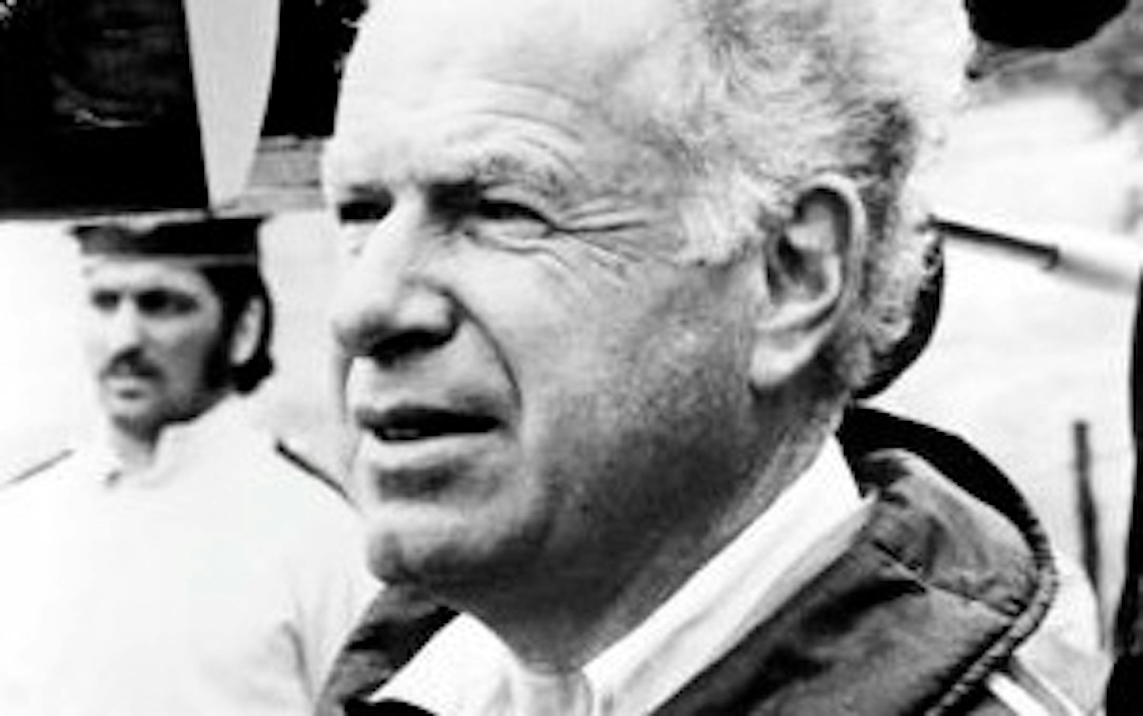 Viens « rencontrer un homme remarquable », le metteur en scène Peter Brook 1 mtk2njyyzjgtn2u5nc00ztk4lwi2nwetzdyxy2m1nde2zjq5 peter brook 2