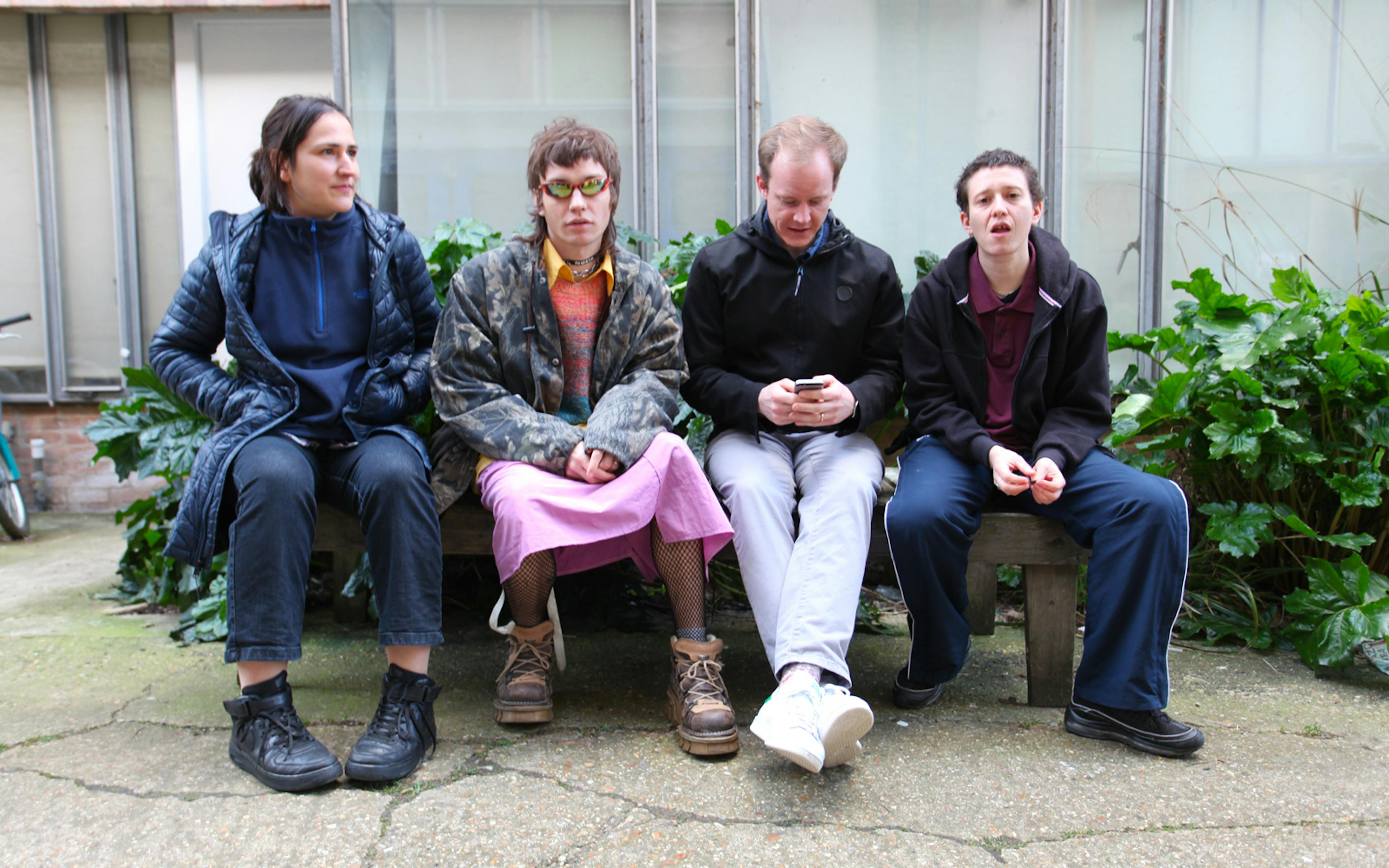 Avec « Shades », le quartet Good Sad Happy Bad signe un album post-punk enlevé 1 mtlimwq5ntitmjrmos00zmu2ltk5mjetymvkmwizmmzhnthi selec5