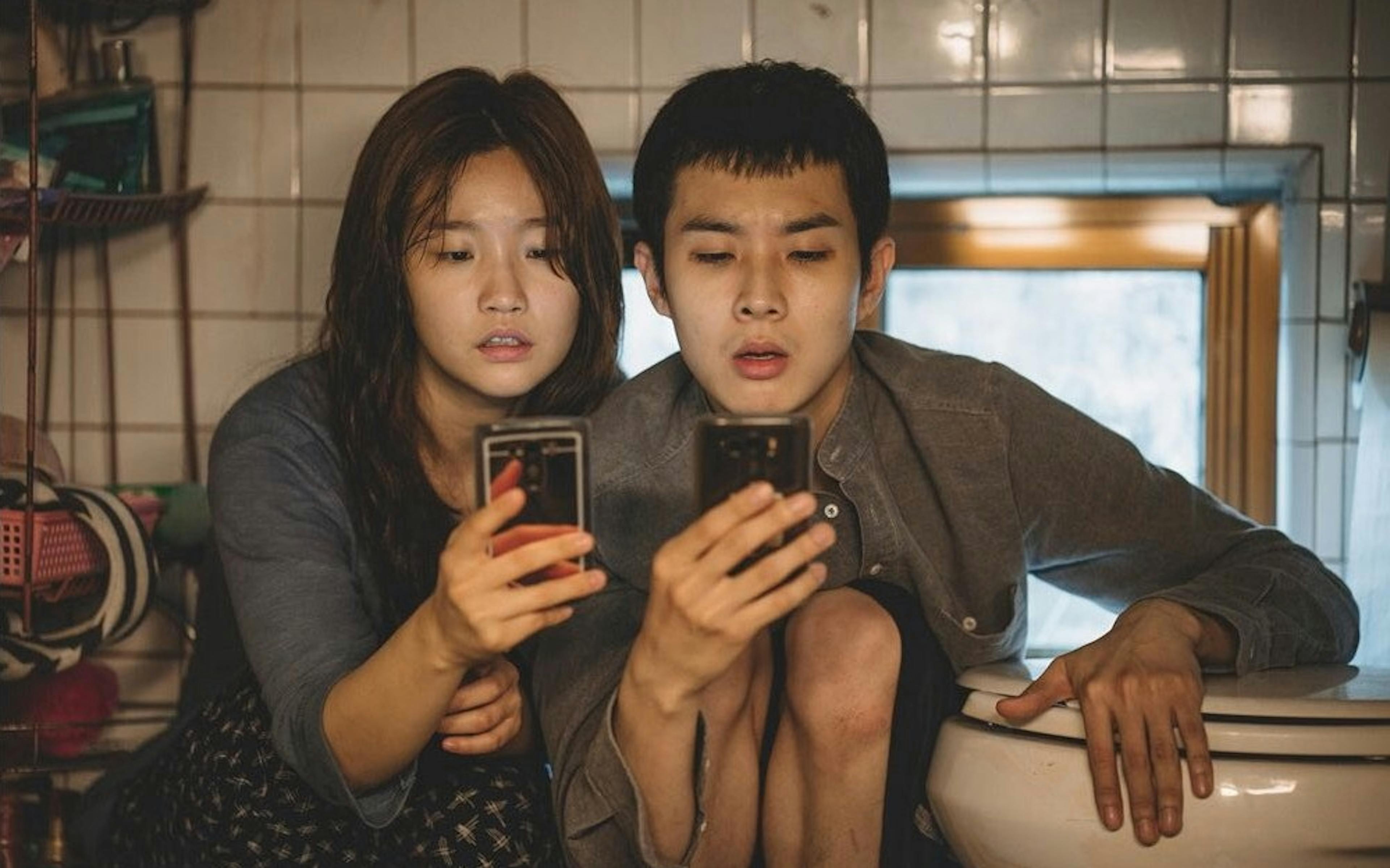 « Parasite » de Bong Joon-ho :ce qu’en pensent les critiques sur Twitter 1 mtm1y2nkmzktyzvinc00zmy3lwjkmgetytgwzdywyjviodaw para 8