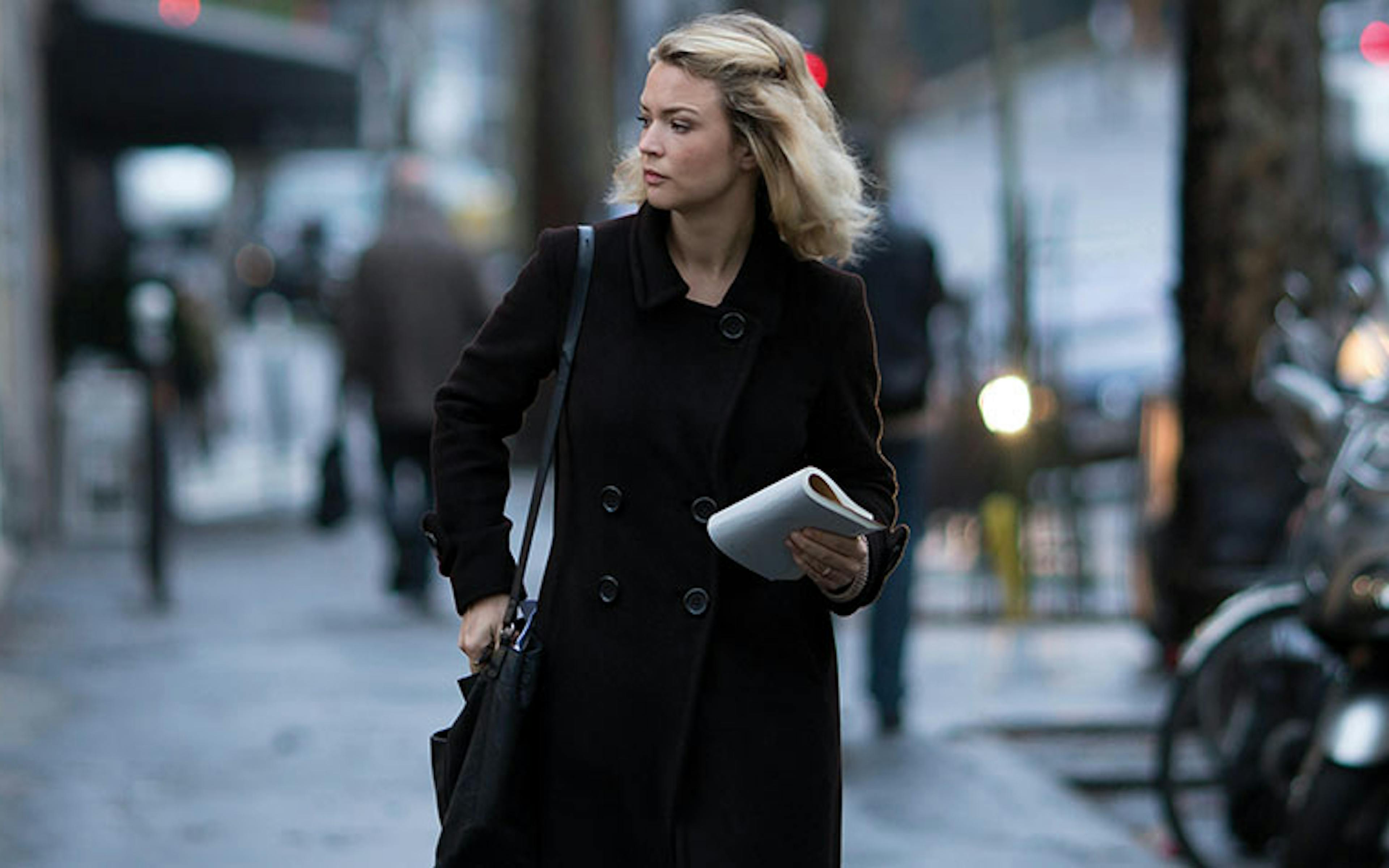 Le film de la semaine : Pris de court d’Emmanuelle Cuau 1 ndvhmjgzngitm2vhns00odzhlwjiyjity2njmtvjzwm0y2i3 pris de court