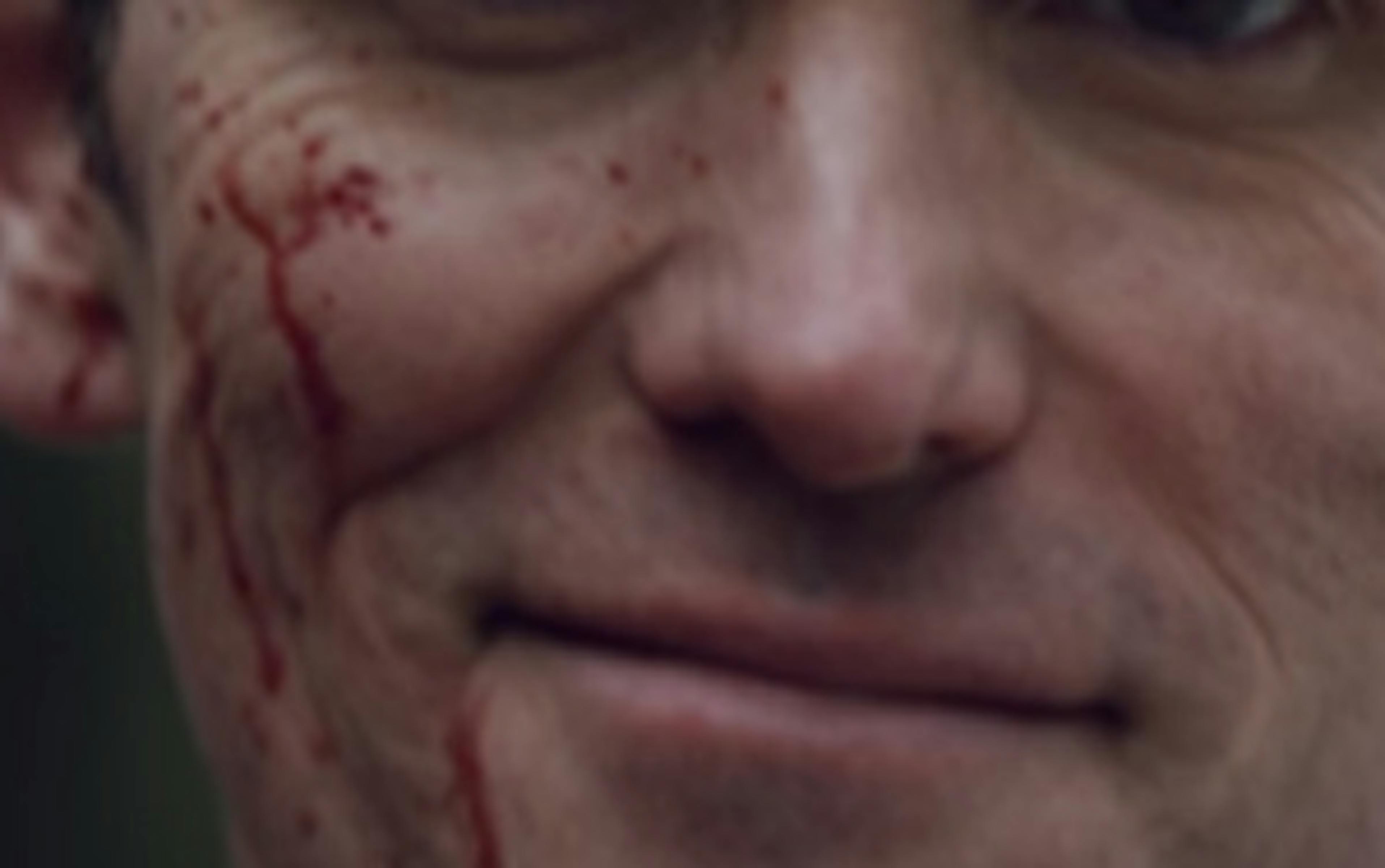 À voir : de nouvelles photos un peu glauques du prochain Lars Von Trier, The House That Jack Built 1 ntkyyzkzmzutnta5zc00nta3lwi2otctnmm2nwvmnjbhn2m5 trier