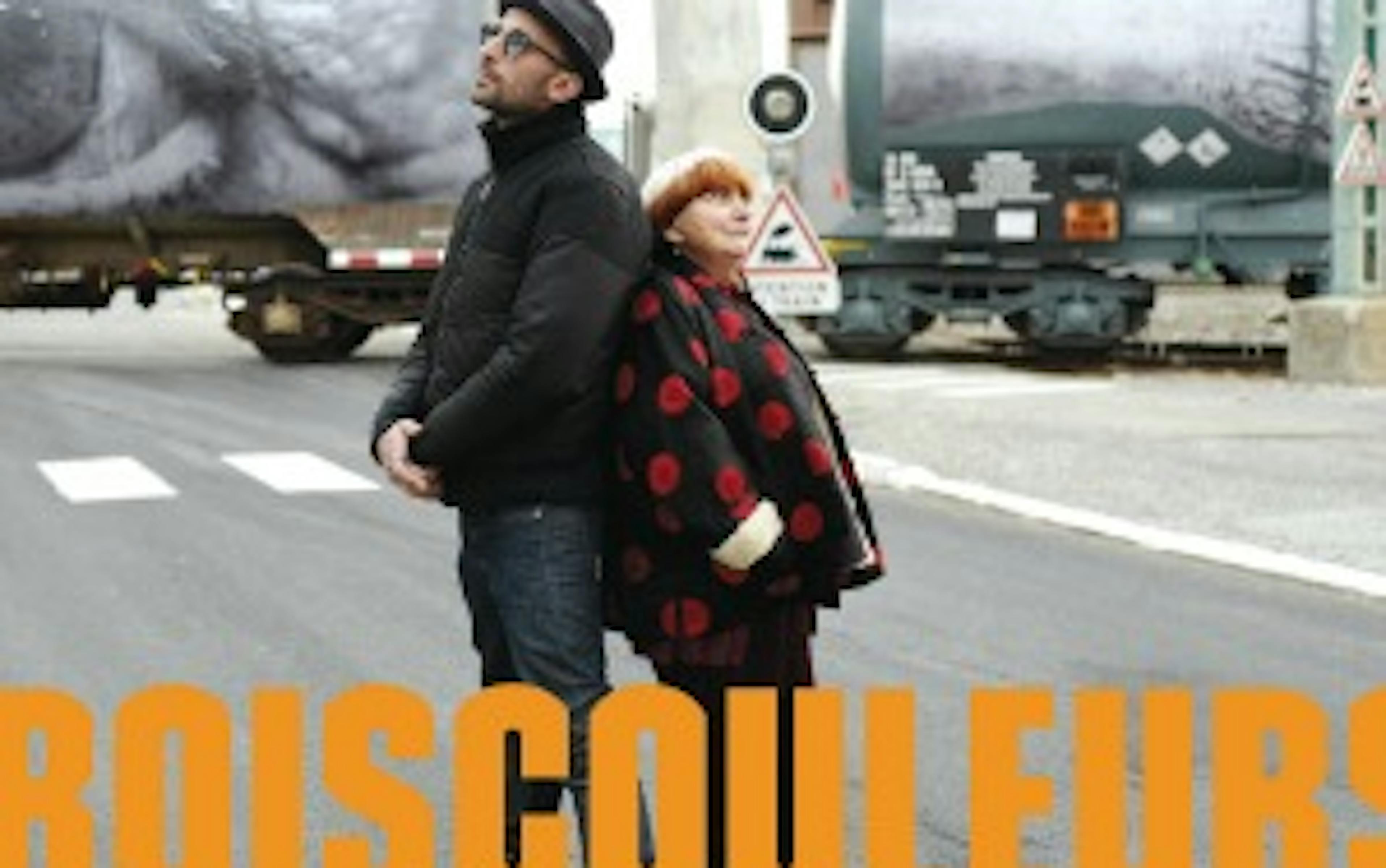La couv’ du mois : JR et Agnès Varda en vadrouille dans Visages Villages 1 nzbknmy0mwmtzjixzc00m2izltliytgtowu0yjgwzdhhm2vk 152 couv 2 1