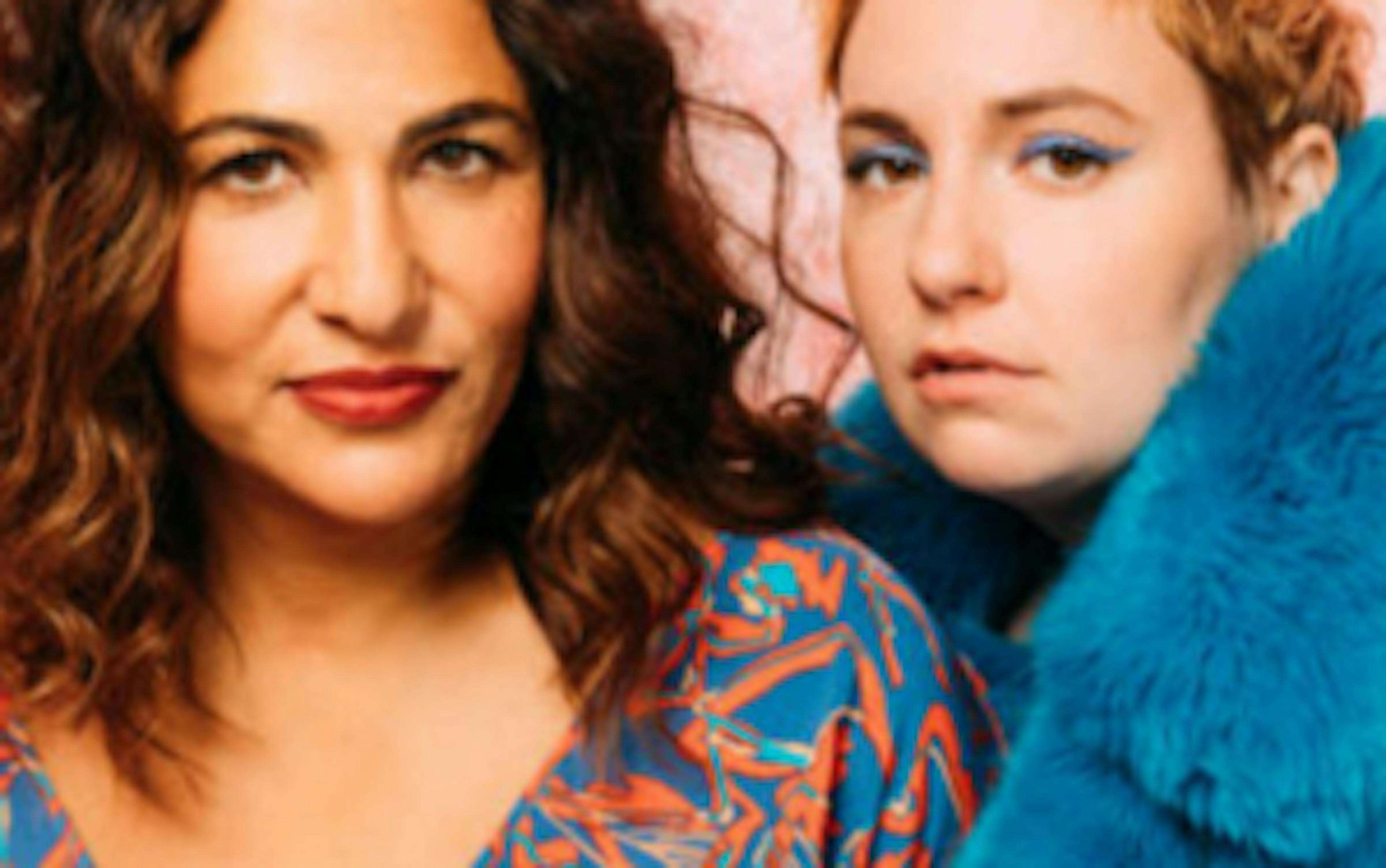 Lena Dunham prépare Camping, une série sur des quadras avec Jennifer Garner 1 odiwntfhmmitmzc2ny00zjy1ltkxngitmde0mwrlogjkymiw lena 2