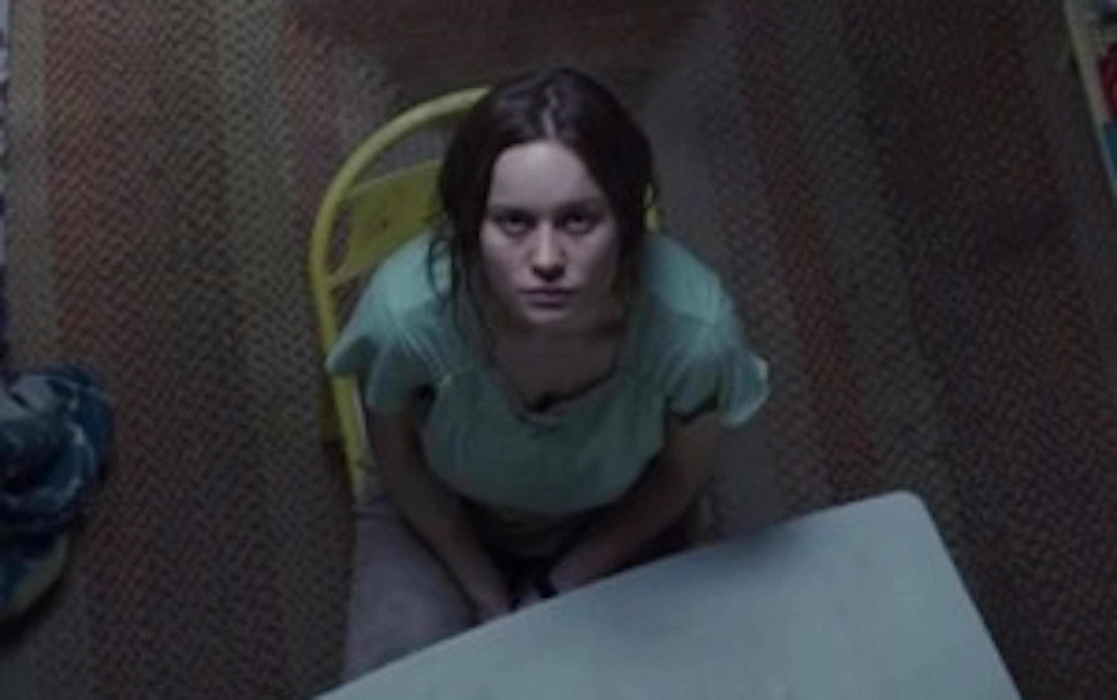 En tournage : The Little Stranger, le prochain film claustro de Lenny Abrahamson 1 y2e0yzazzwitnjrhoc00y2vllwe0ymutzmi3mgiwmgq4oge4 room 2