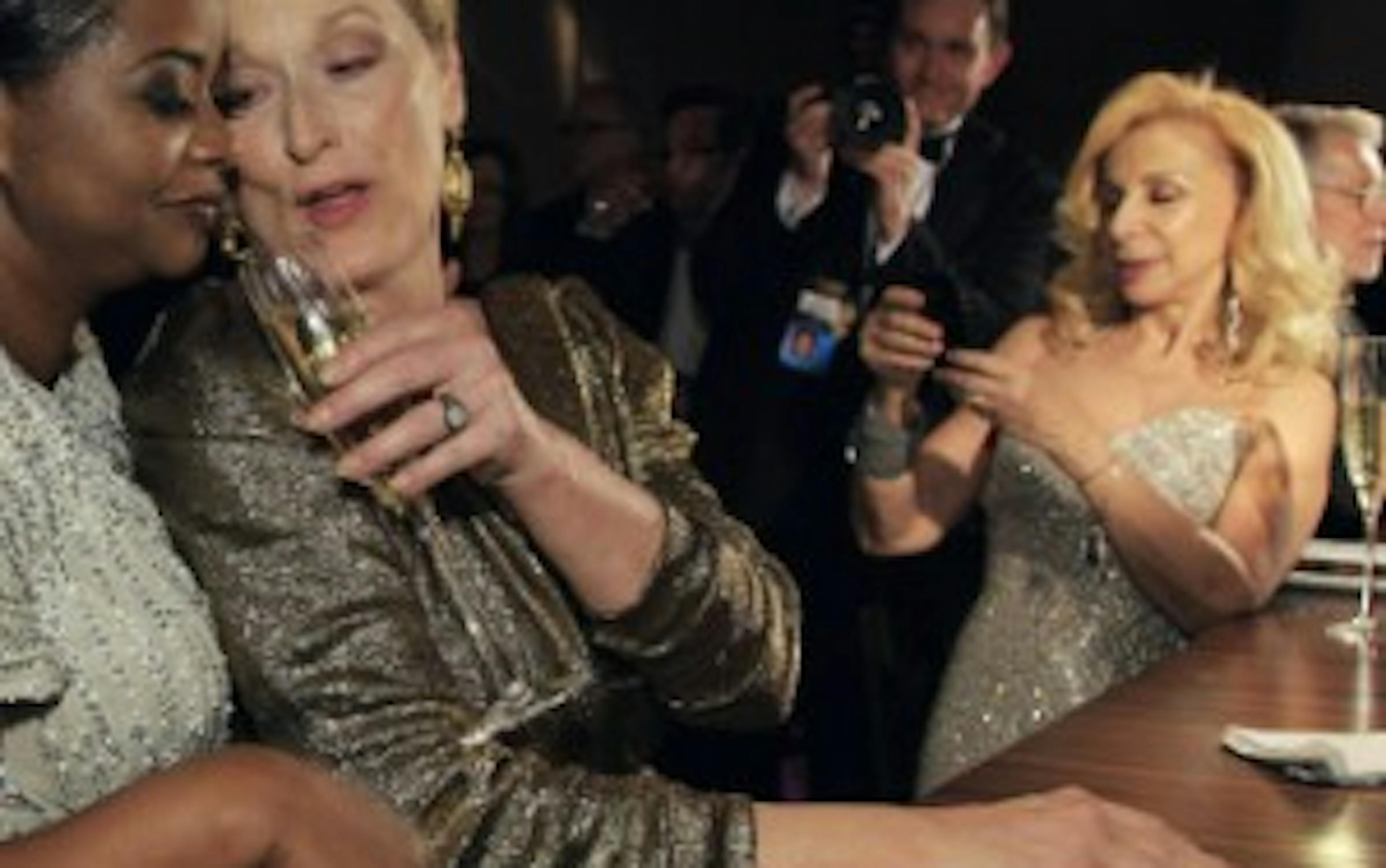 Préparez-vous : Meryl Streep débarque dans la saison 2 de Big Little Lies 1 ywe3y2nhmzutyzfkzi00oge0ltg2ymmtyzdkzdu5otu0nddl meryl 2