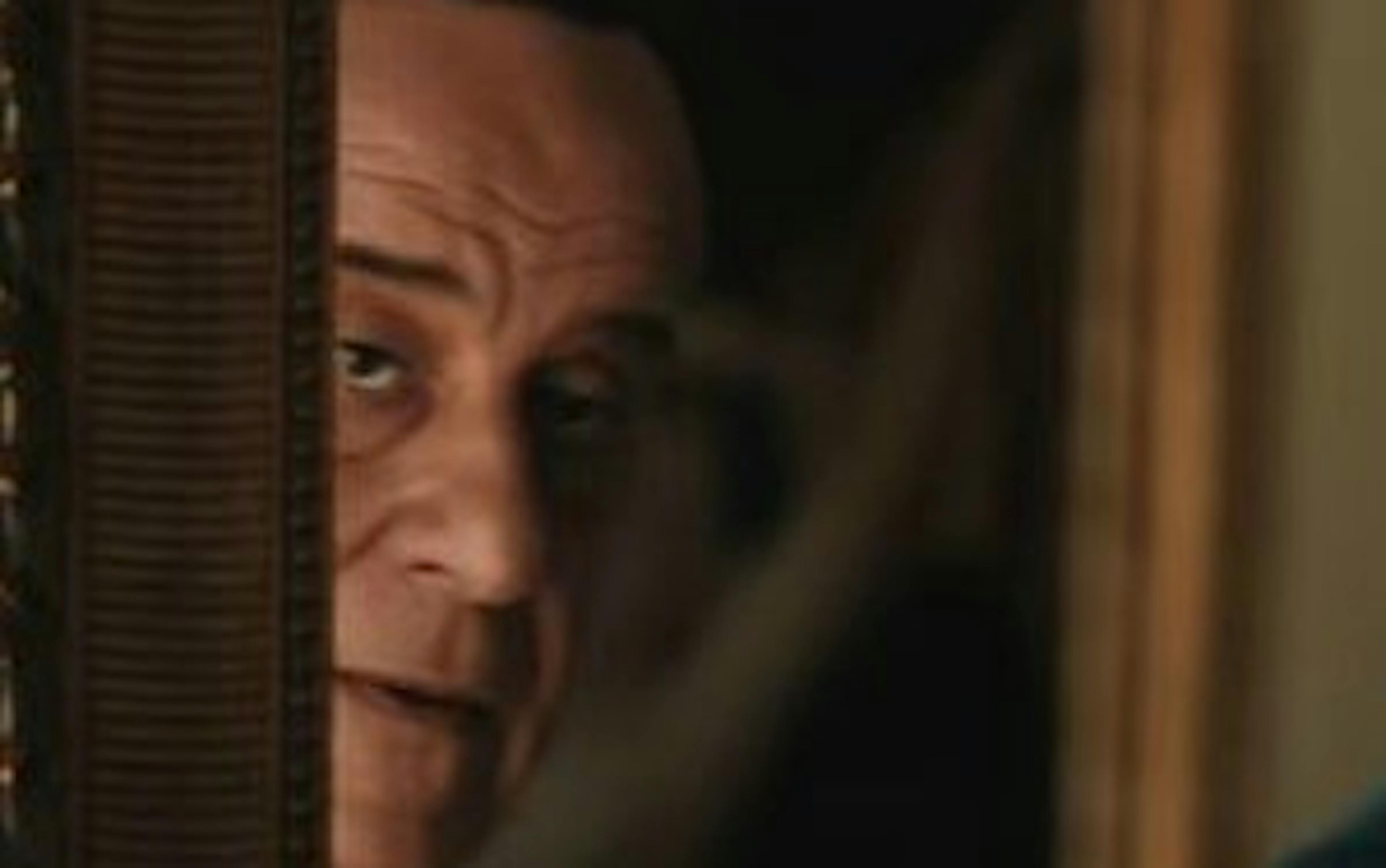 À voir : le trailer énigmatique de Loro de Paolo Sorrentino 1 zdy3nzlimtitnje0yy00yza1lthmmzytndy4mtg0ytbinwvj paolo 2