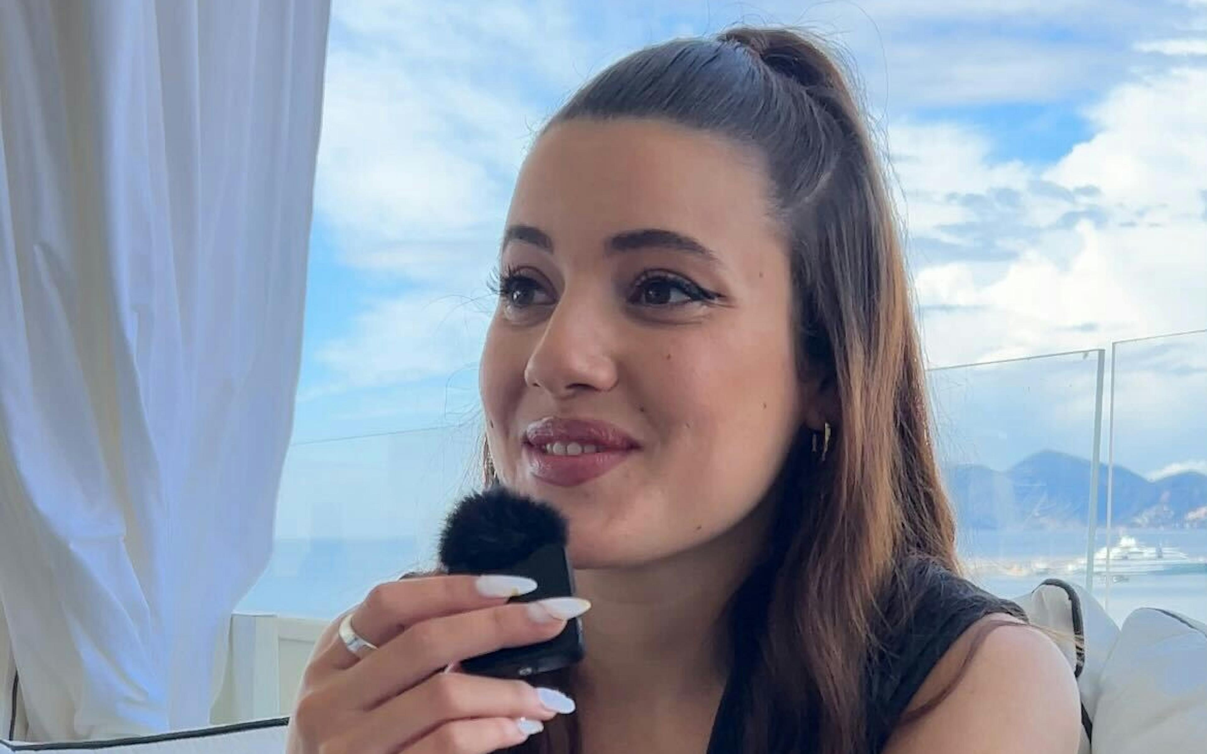 CANNES 2024 · Malou Khebizi : « J'ai un côté Clover dans les « Totally Spies » » 1 zkyvqyol0zci9nfj maloukhebizi c dr