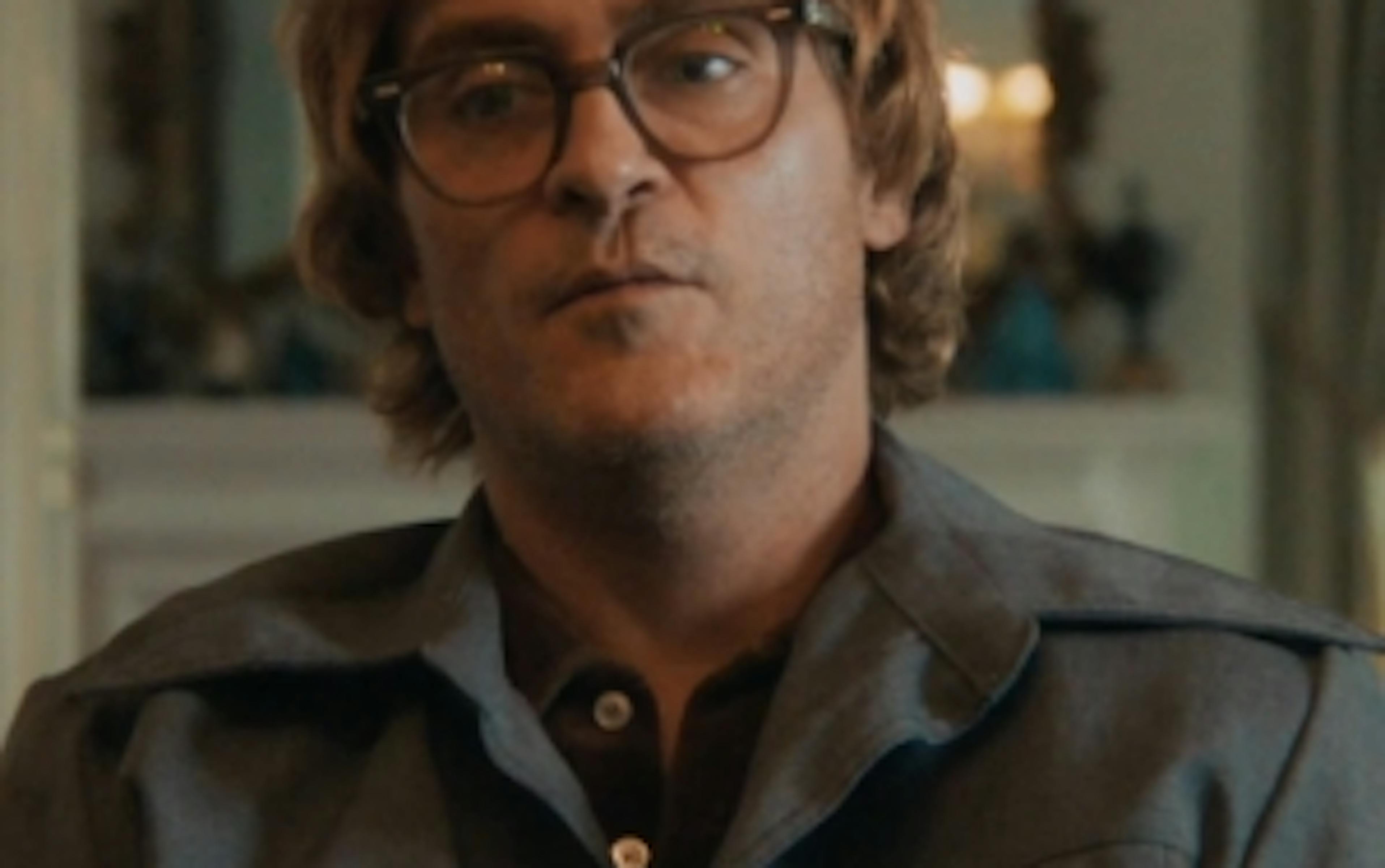 La bande annonce du nouveau Gus Van Sant, T’inquiète pas, il n’ira pas loin à pieds, vient tout juste de tomber 1 zta5mtflztetzte2mc00mjrllwjknmetmdjhmwfjnmm2n2vk gusvansant une