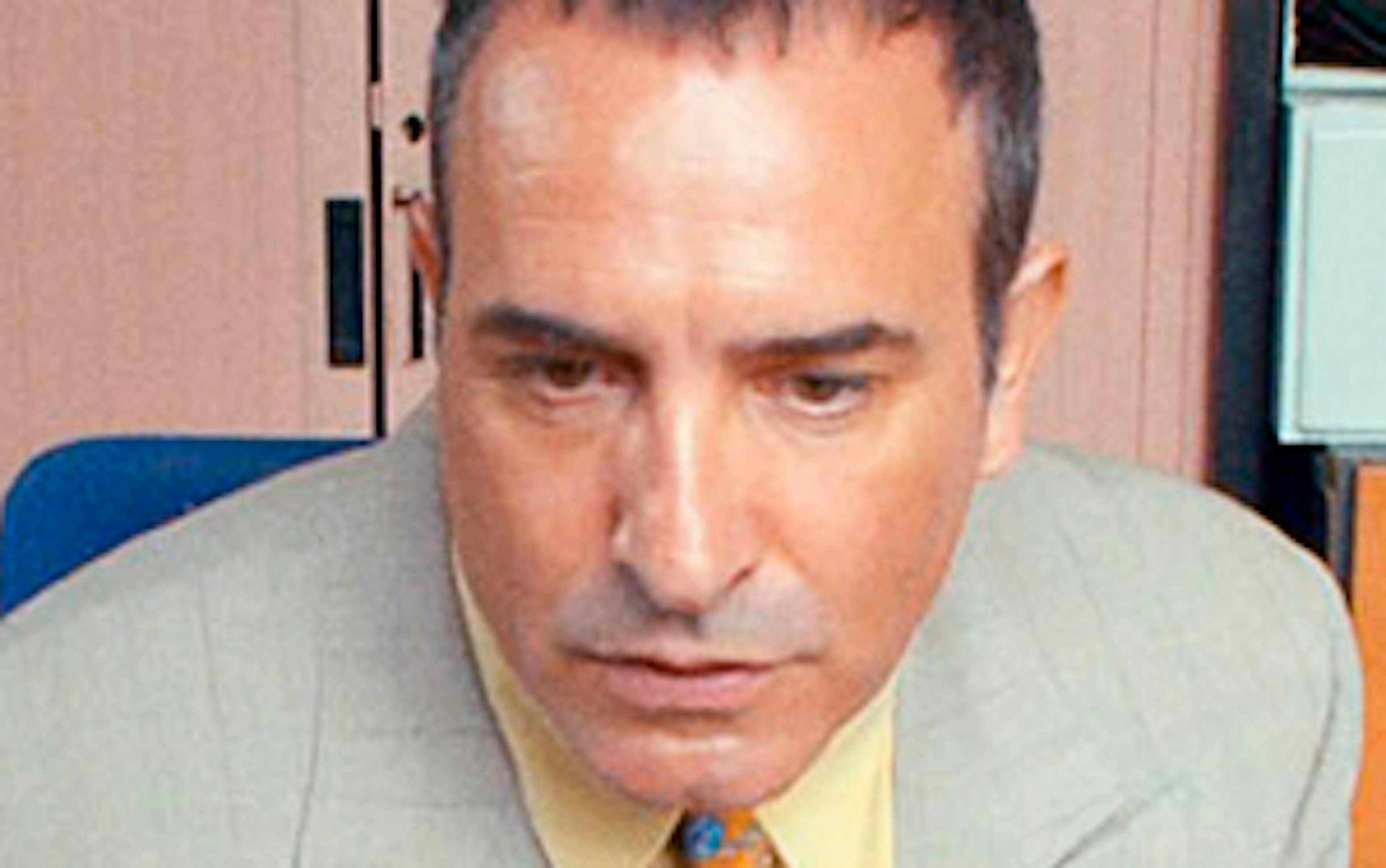 Jean Dujardin veut devenir riche dans la BA de I Feel Good de Kervern et Delépine 1 zwjhzthmmwmtmjnhmc00yzi1lthlytitnwm2ytazyzc2ywu4 duj2