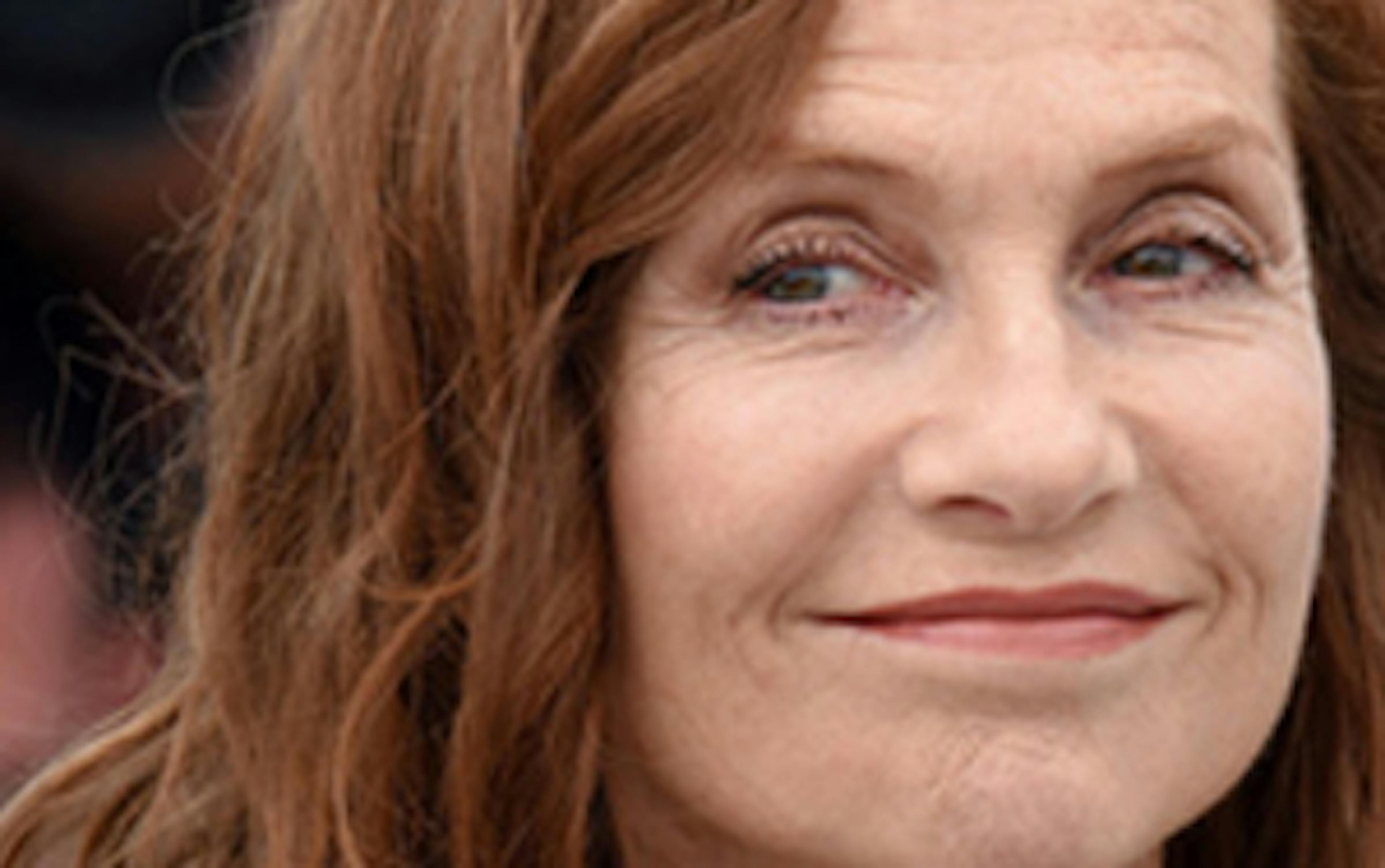 Ça tourne : Lou de Laâge et Isabelle Huppert en Blanche-Neige et méchante belle-mère chez Anne Fontaine 1 zwrkmdgzmwytmdkzzs00n2yylthkzwetotbhnje4ogfknza3 isa2