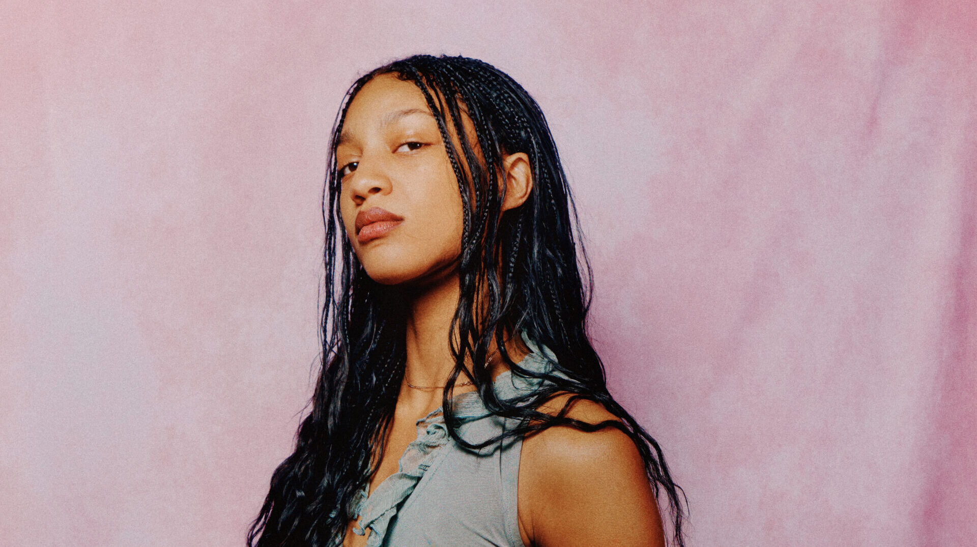 Laïka Blanc-Francard, grands écarts