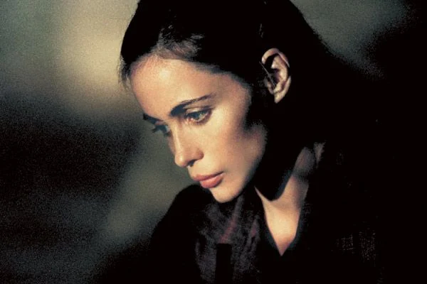 5 choses à savoir sur Emmanuelle Béart 2 "Les Egarés" d'André Téchiné