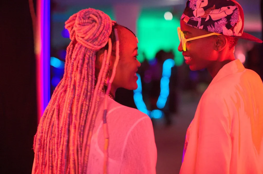 QUEER GAZE · Fatima Daas : "À partir de mes 15 ans, j’ai commencé à taper sur Internet 'romances lesbiennes'" 1 rafiki
