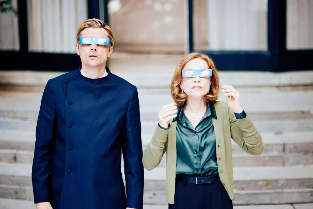 FASHION PACK · How to look rich with pas un sou 1 7c316b7f218630e121f80702dbaafe89