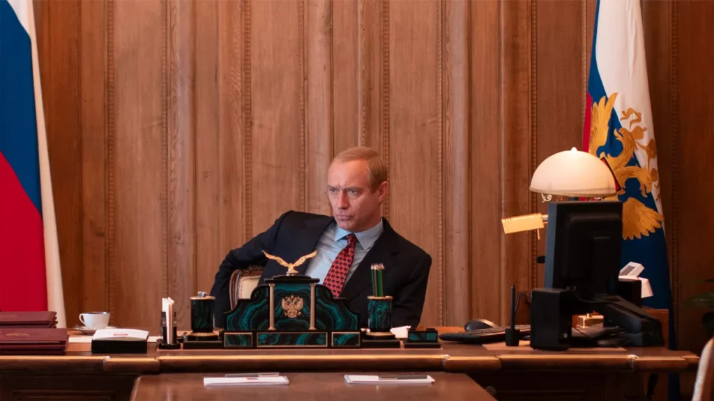 Le Mage du Kremlin d'Olivier Assayas