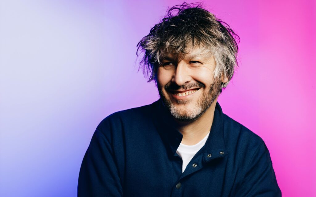 zjioqumtzajocj3k christophe honor.png