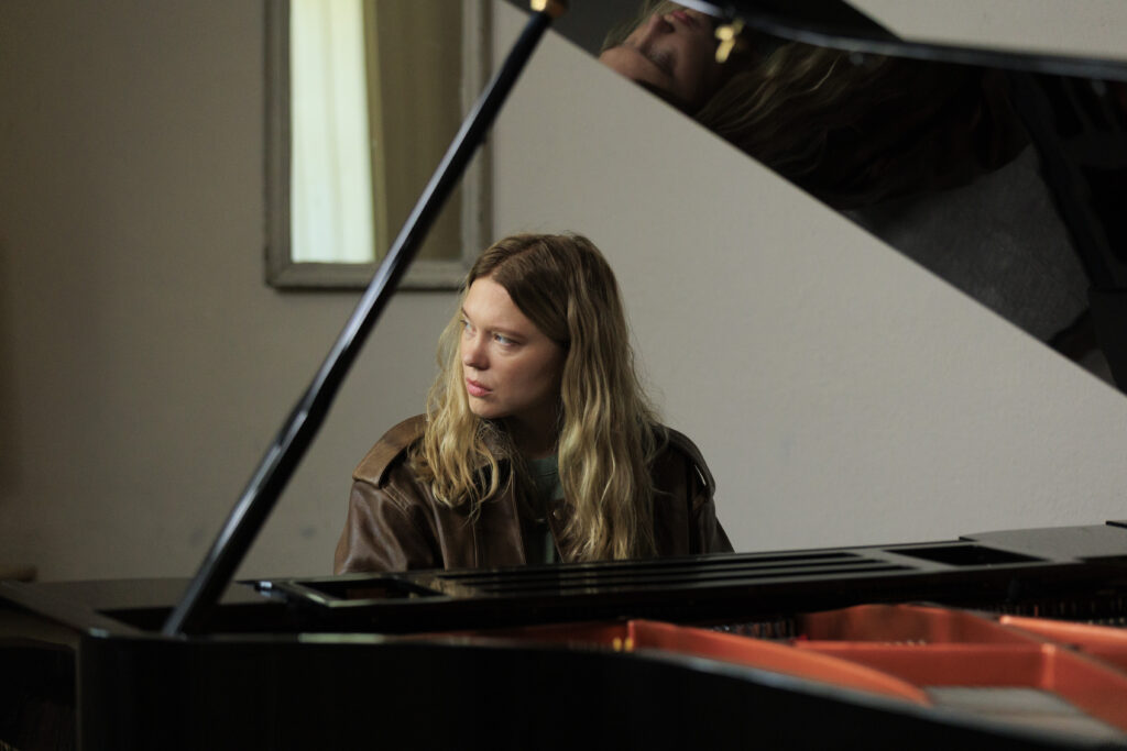 GENTLE MONSTER cFrederic Batier Film AG