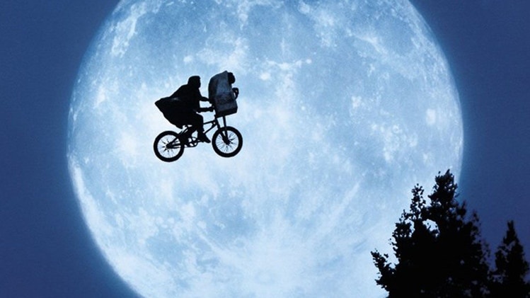 « Disclosure Day » : Steven Spielberg réinvente-t-il vraiment le film d'extraterrestres ? 2 et l extra terrestre 749x421 1