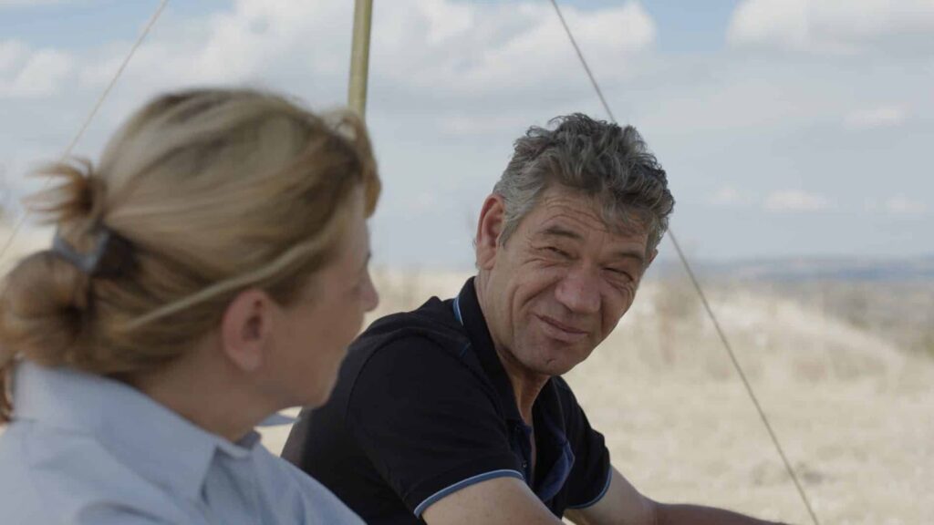 Valeska Grisebach, réalisatrice de "L'Aventure rêvée": "Le film traite de qui gagne et perd dans le système actuel" 3 f1bae7f790a2c8f1081007b49645c3be