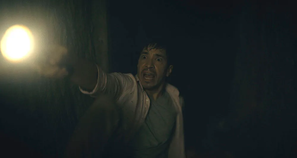 Qui est Zach Cregger, le réalisateur de « Évanouis » et de « Resident Evil » ? 2 barbare