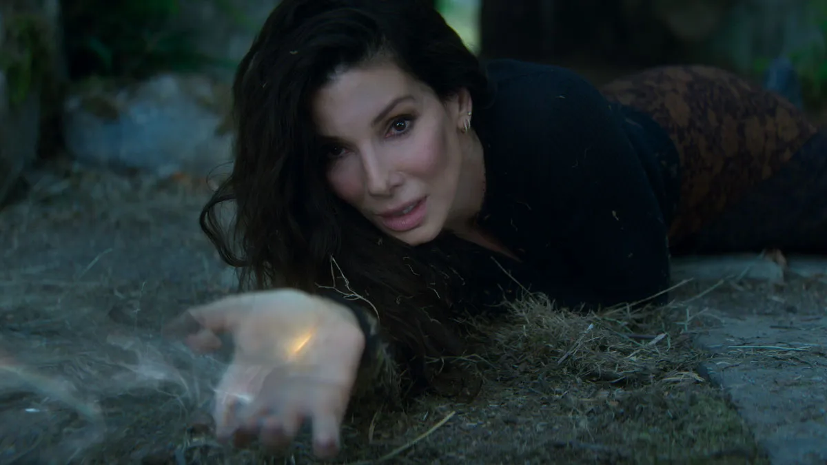 Sandra Bullock est-elle le vrai visage des années 1990 ?